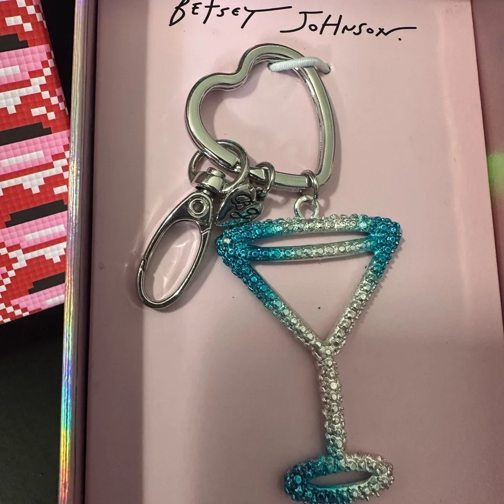 🆕Betsey Johnson Martini Jewelry Charm